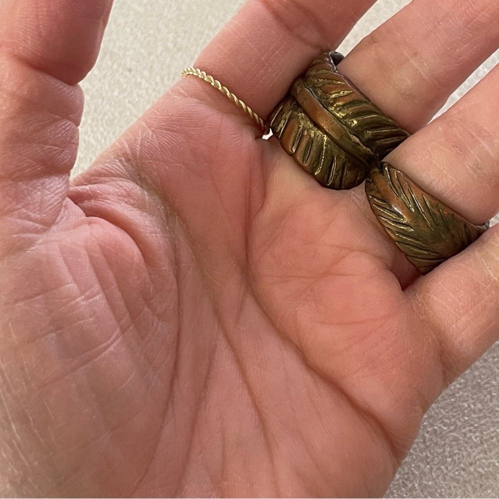 Vintage Flourish Double Ring Statement Jewelry - image 3